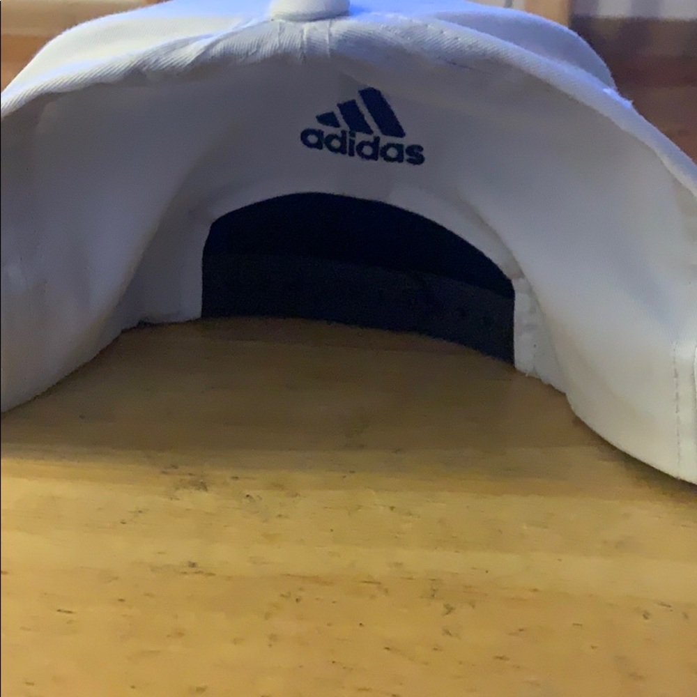Adidas hat - Picture 7 of 7